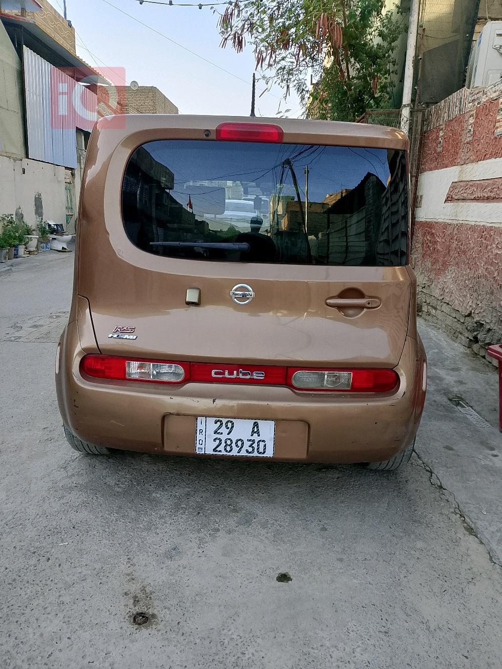 نیسان کیوب